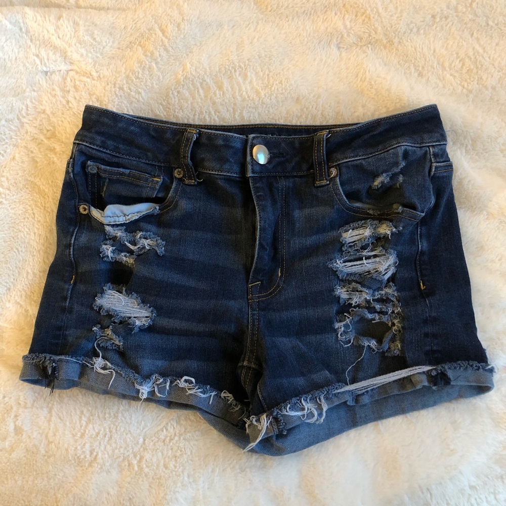 Woman’s american eagle shorts